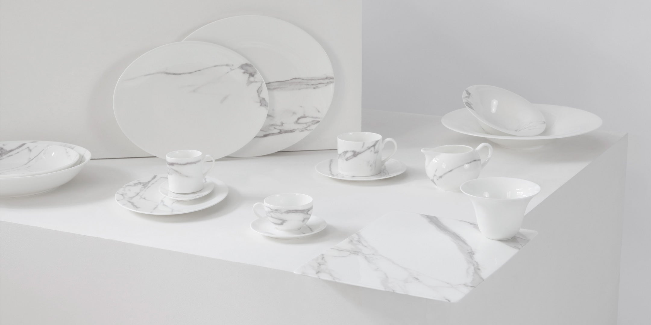 Dibbern Carrara Plate | Luxury Tableware by Bodo Sperlein